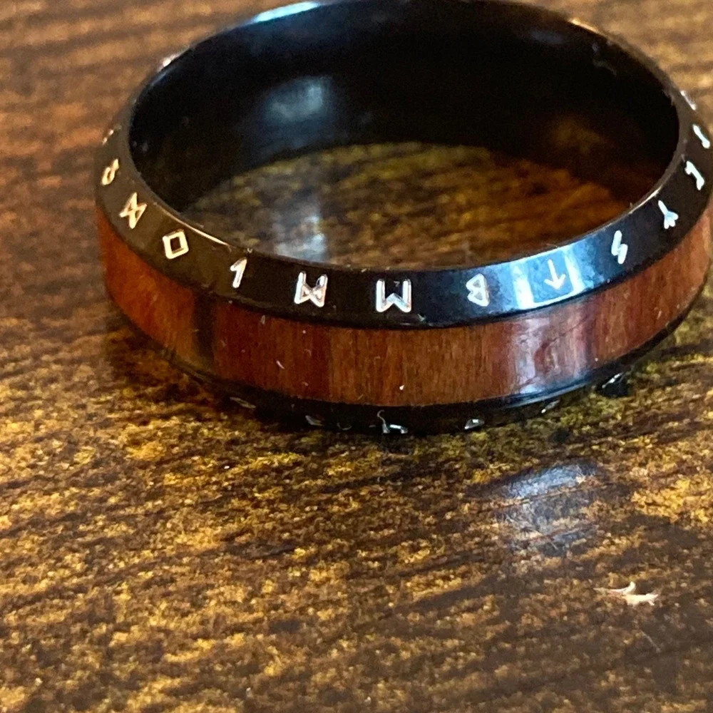 Mens‎ Yggdrasil World Tree Ring Wood Inlay Viking Runes Black Band Size 13